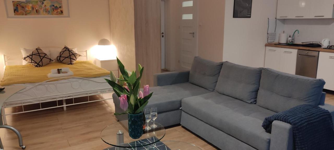 Be My Guest - Marszalkowska Studio - Center Of Warsaw Subway Wi-Fi Breakfast Eksteriør bilde